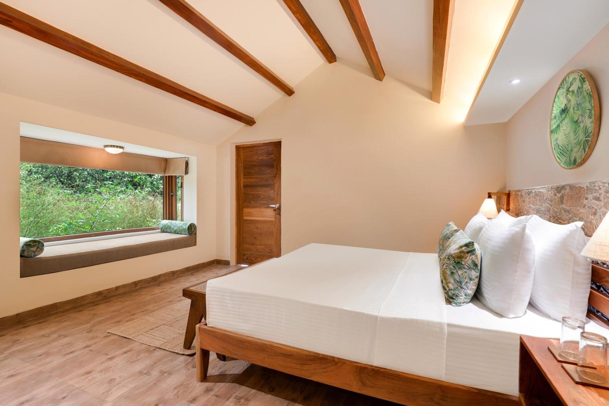 Lemon Tree Wildlife Resort, Kanha Room photo