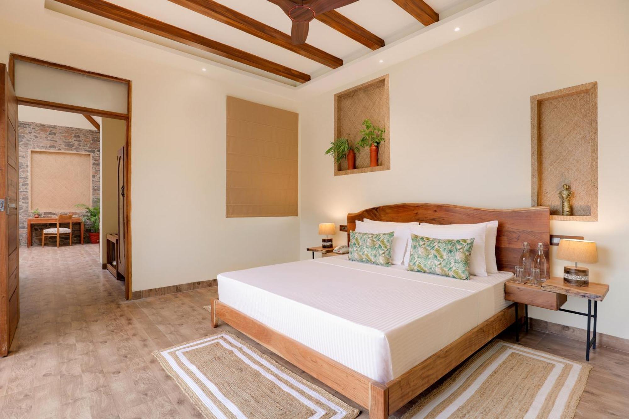 Lemon Tree Wildlife Resort, Kanha Room photo